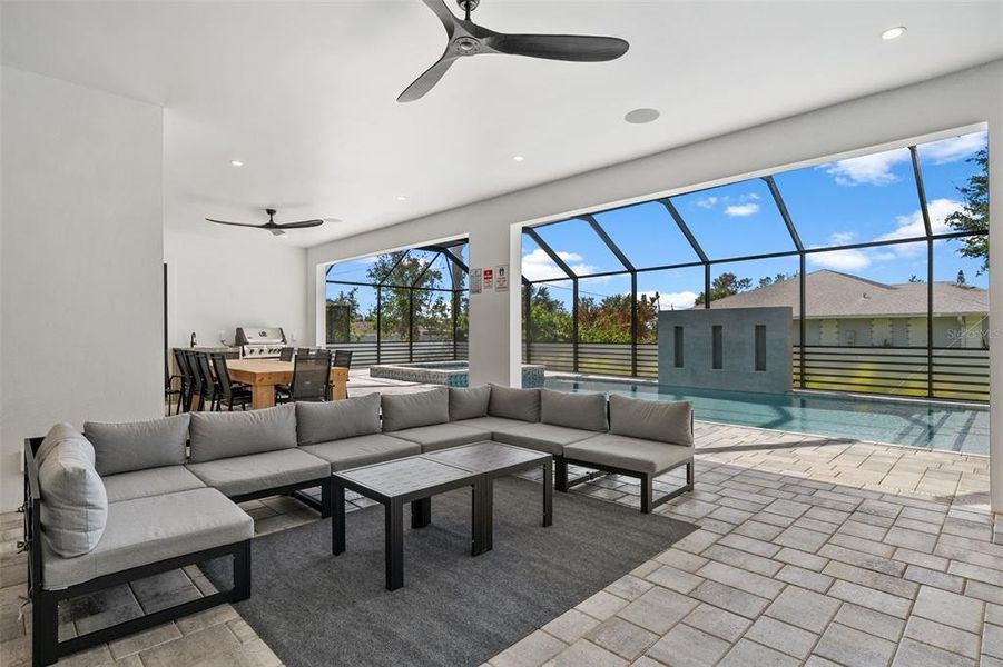 Image 11 of a home in .