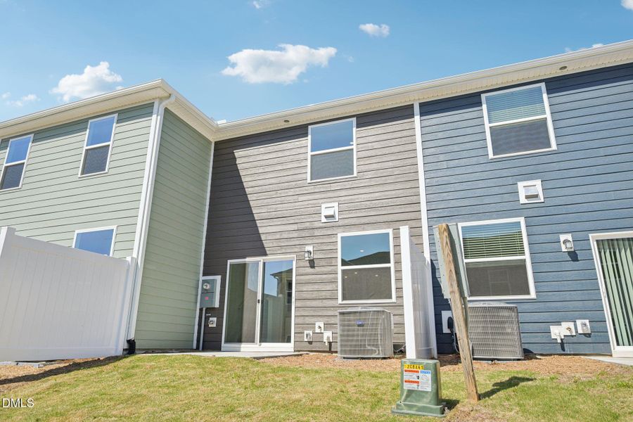 34-web-or-mls-2210 Rabbitbrush St.-S0204