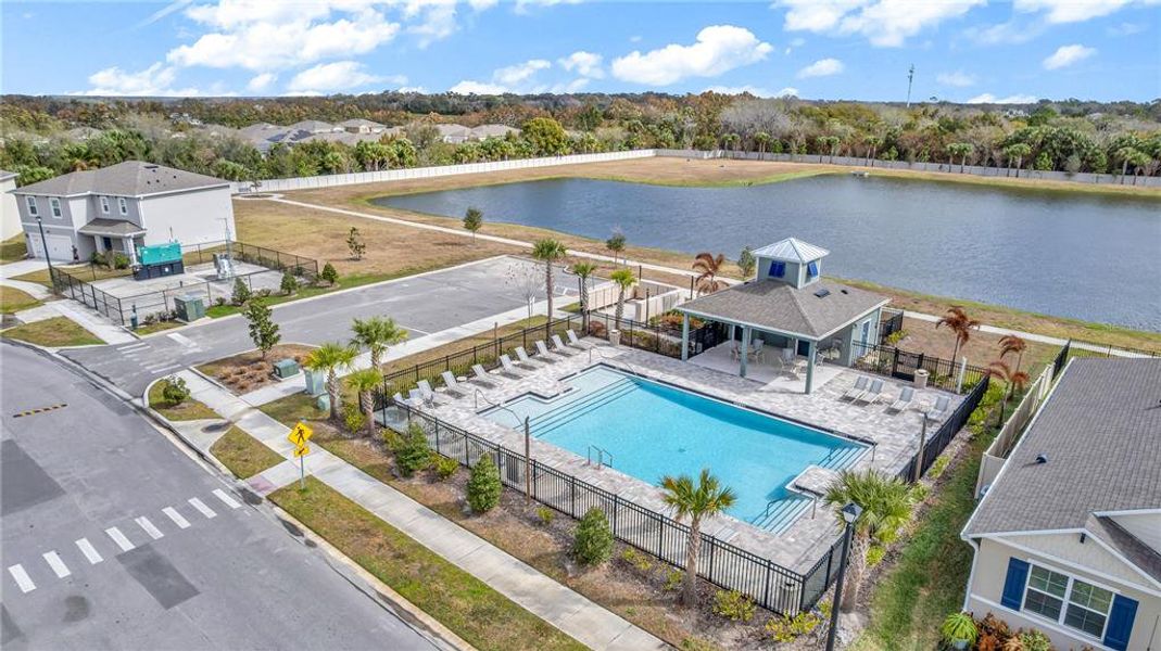 Community amenities in Eastgrove, Sanford (Image 30).