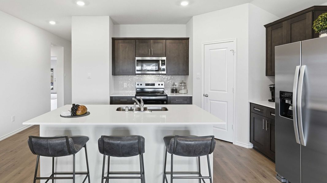 Representative furnished interior of a home built from the Justin by D.R. Horton in Blaire Lake, Tyler (Image 6). Representative furnished interior of a home built from the Justin by D.R. Horton in Blaire Lake, Tyler (Image 6).