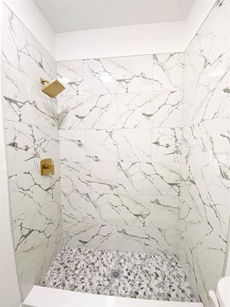 Guest Bathroom Guest Bathroom