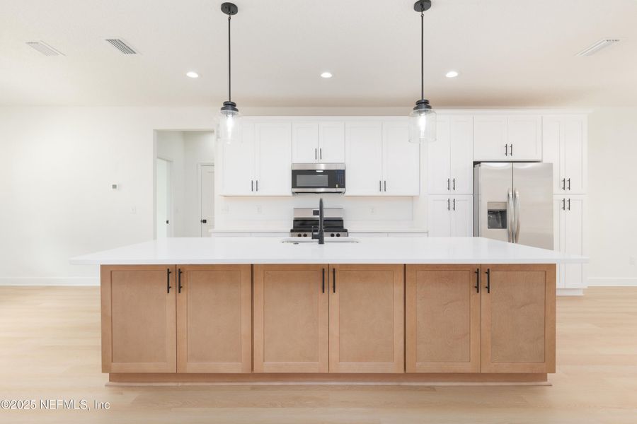 Furnished interior view inside a new home in , Keystone Heights (Image 4).