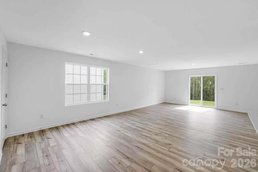 Spacious, unfurnished interior of a new home in Cleveland Hill, Shelby (Image 31).