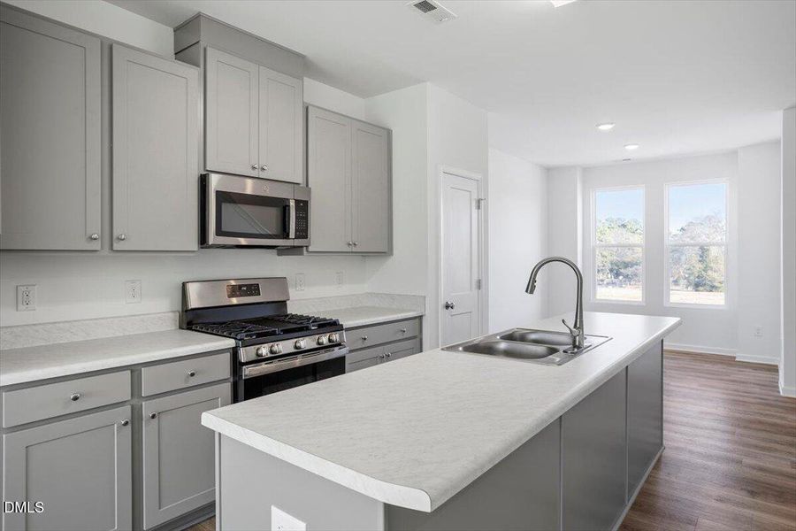 17-443 N Fisher St [2719159]_17