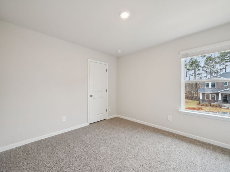Spacious, unfurnished interior of a new home in Hemingway - Reserve Series, Cumming (Image 18).
