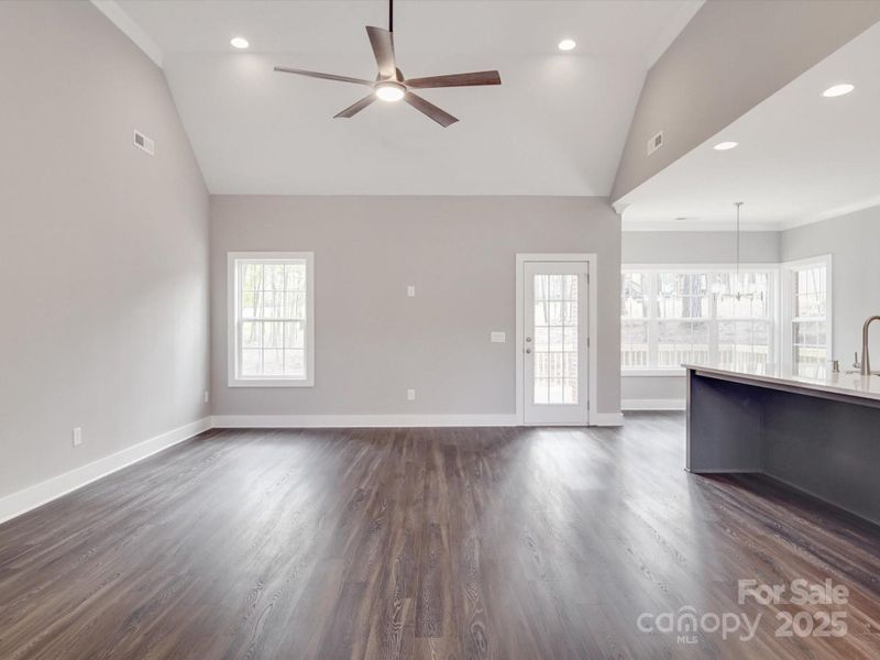 Spacious, unfurnished interior of a new home in , Lancaster (Image 25).