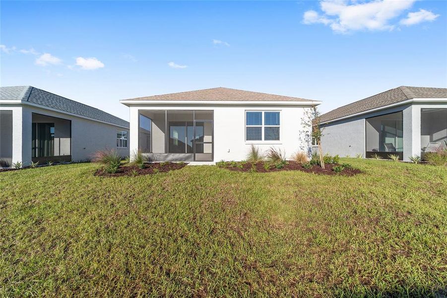 Exterior details and patio area of a home in , Ocala (Image 24).