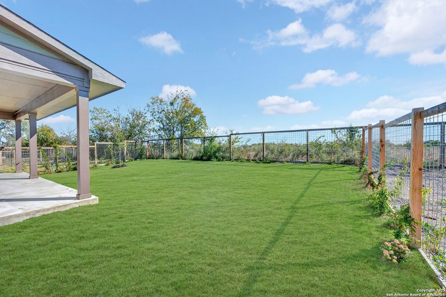 Exterior details and patio area of a home in The Crossvine 55’, Schertz (Image 29).