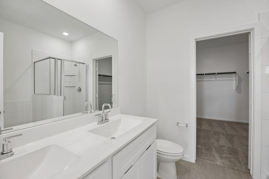 Furnished interior view inside a new home in Crosby Farms, Crosby (Image 5).