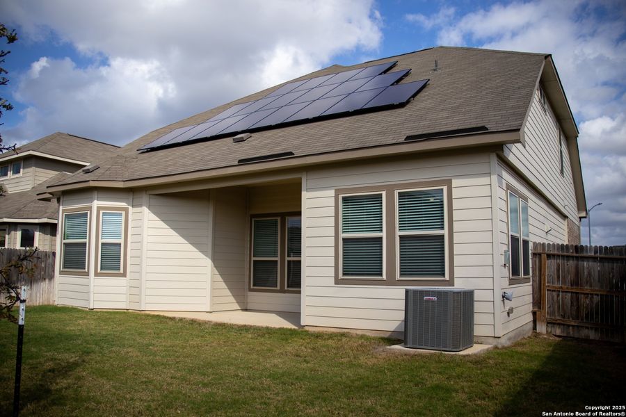 Exterior details and patio area of a home in Rhine Valley, Schertz (Image 23).