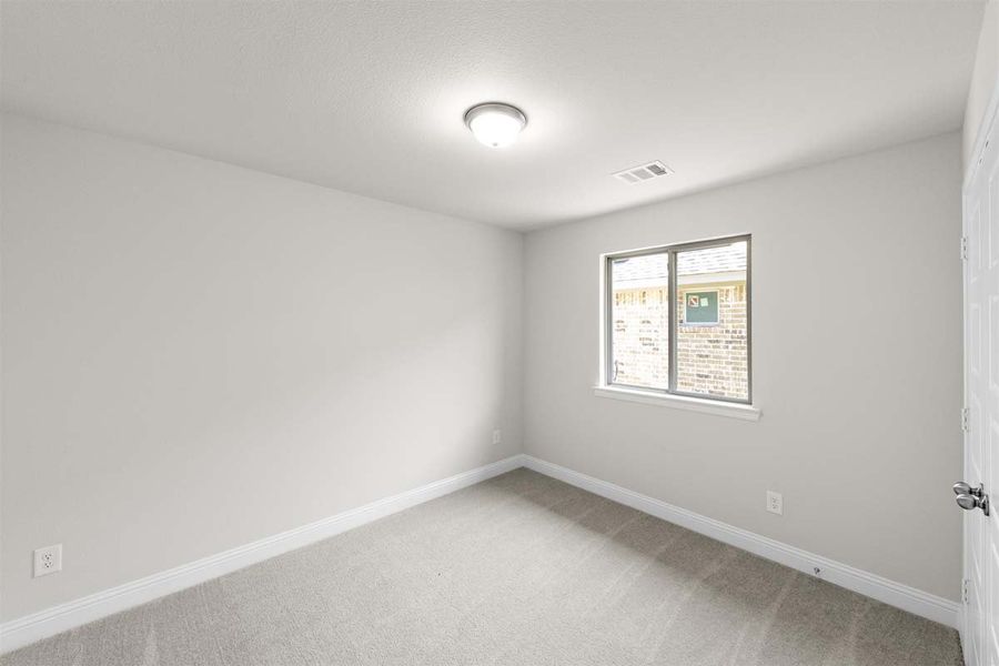 Representative unfurnished interior of a home built from the Corrigan by Pacesetter Homes in Elevon, Lavon (Image 25).