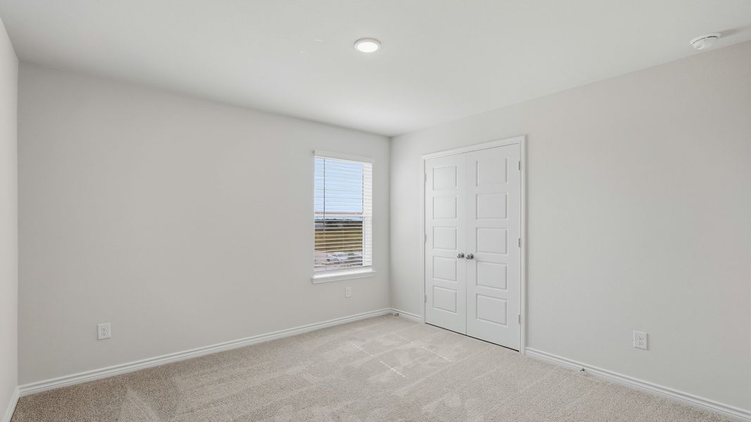 Secondary bedroom