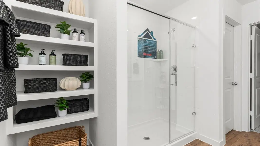 *Options vary. Dimensions approximate. Images/3D tour for illustration only. *Options vary. Dimensions approximate. Images/3D tour for illustration only.