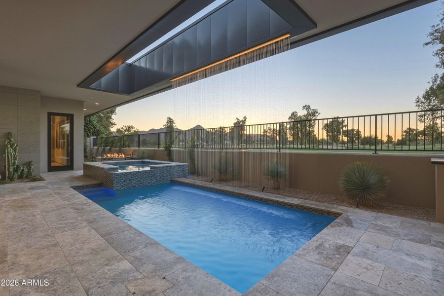 058_Cascading Pool 058_Cascading Pool