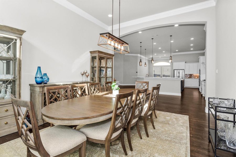 Furnished interior view inside a new home in Artavia 70′, Conroe (Image 27).