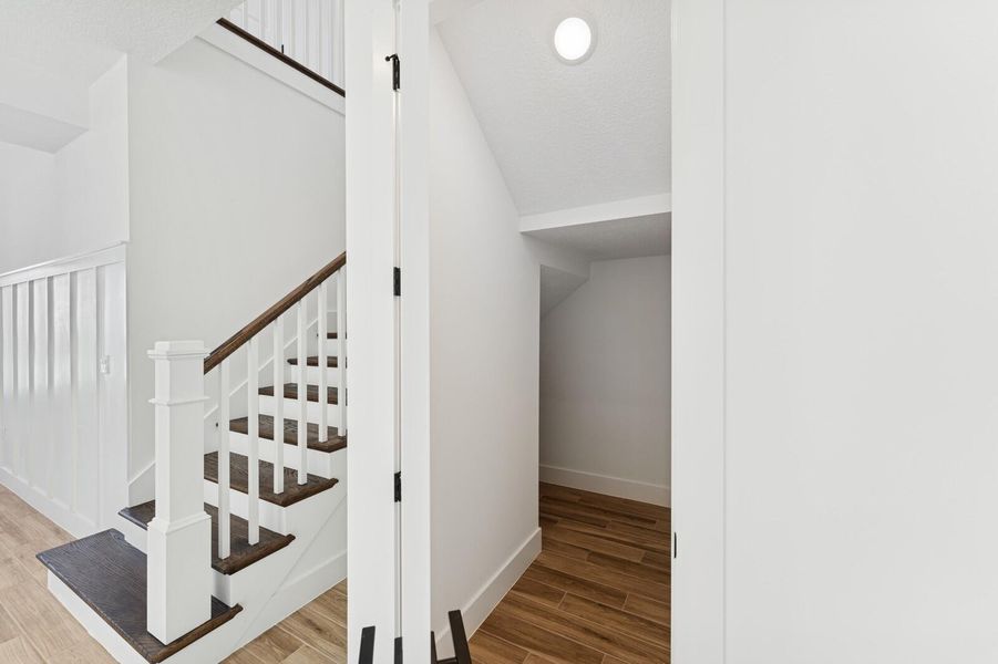 Spacious, unfurnished interior of a new home in , Stuart (Image 20).