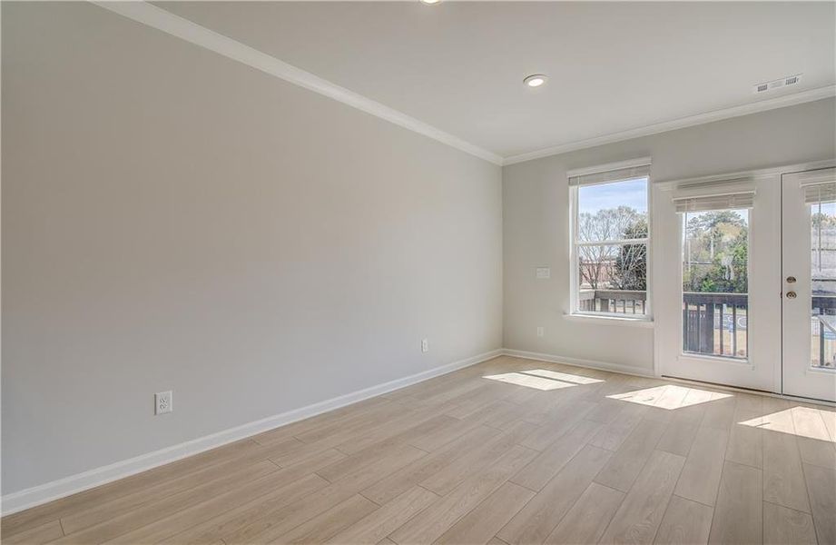 Spacious, unfurnished interior of a new home in Silverock, McDonough (Image 14).