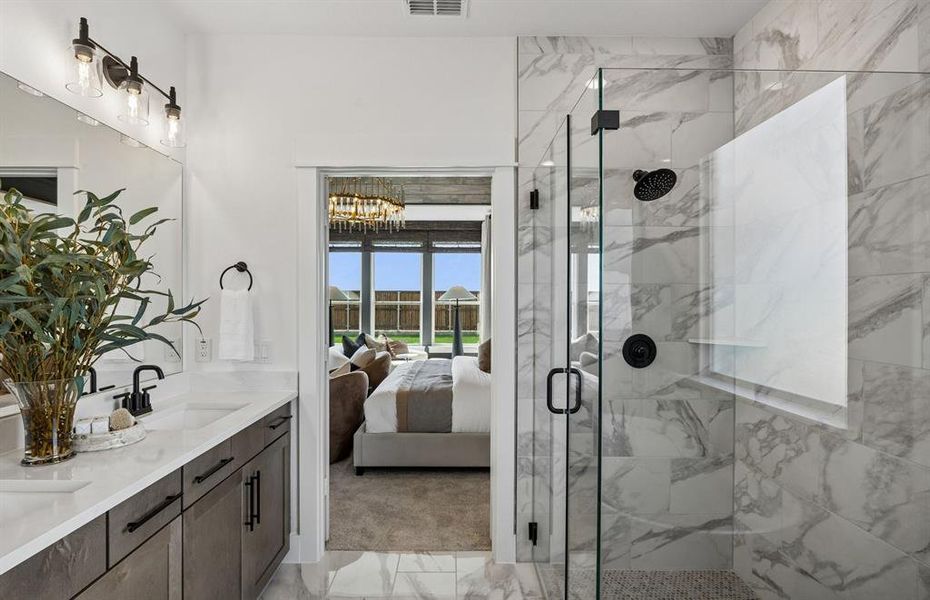 *Model Representation - Large walk-in shower