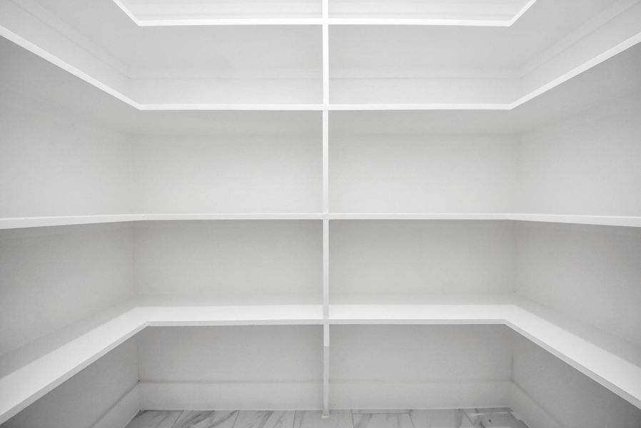 Spacious, unfurnished interior of a new home in , Dayton (Image 27).