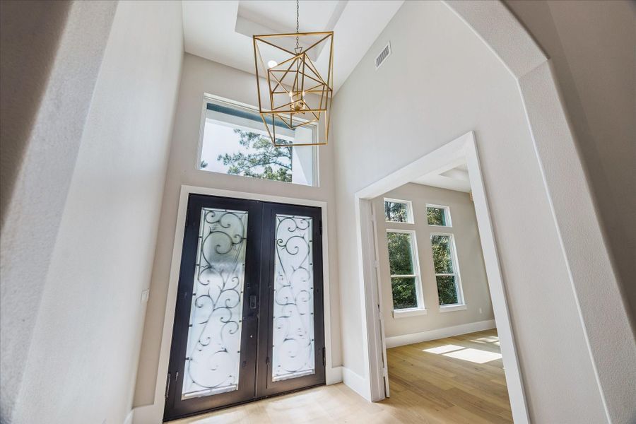 Image 47 of a home in .