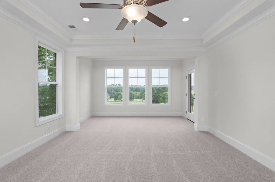 Spacious, unfurnished interior of a new home in Mount Vintage, North Augusta (Image 31).