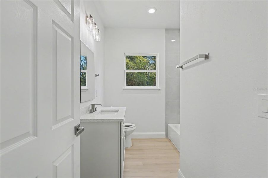 Image 34 of a home in .