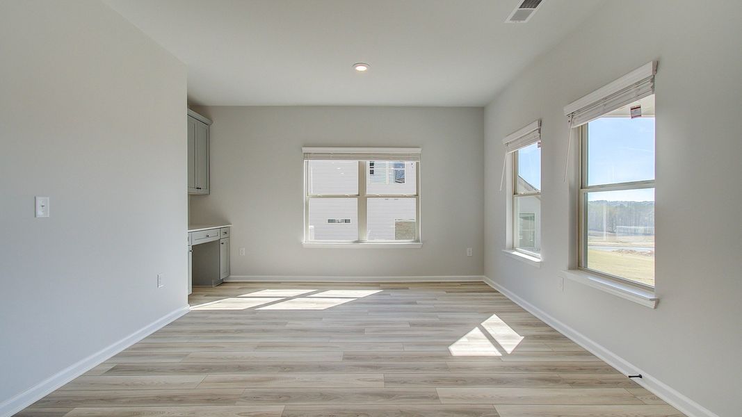 Representative furnished interior of a home built from the Stonefield by DRB Homes in Everson, Snellville (Image 10). Representative furnished interior of a home built from the Stonefield by DRB Homes in Everson, Snellville (Image 10).