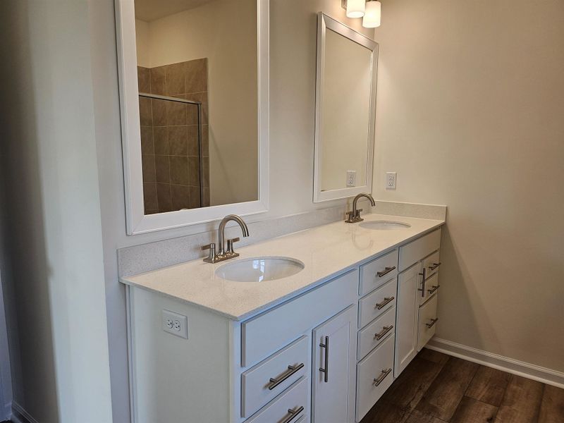 Image 37 of a home in Grissett Landing.