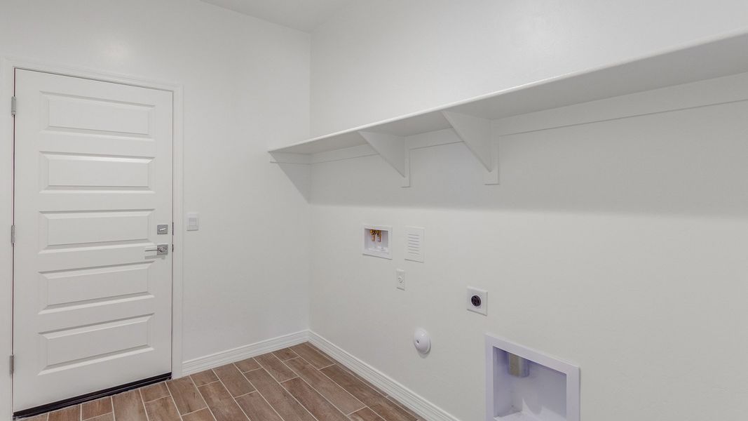 Representative furnished interior of a home built from the Catalina - Plan H50T4 by D.R. Horton in Sahuarita Acres, Sahuarita (Image 13).