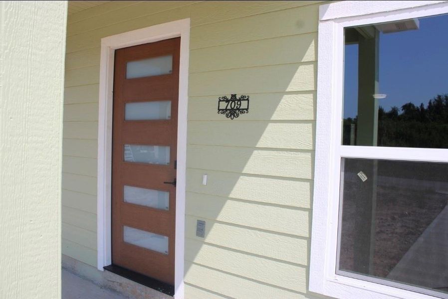 Exterior details and patio area of a home in , Cleveland (Image 2).