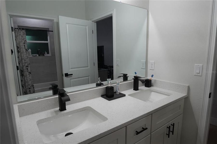 Furnished interior view inside a new home in , Ocala (Image 31).