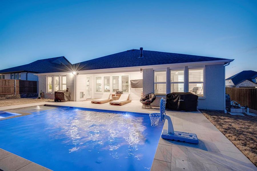 Exterior details and patio area of a home in Sweetgrass, Haslet (Image 25).