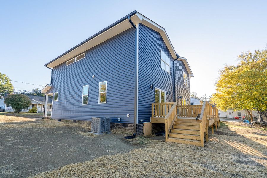 Image 15 of a home in . Image 15 of a home in .