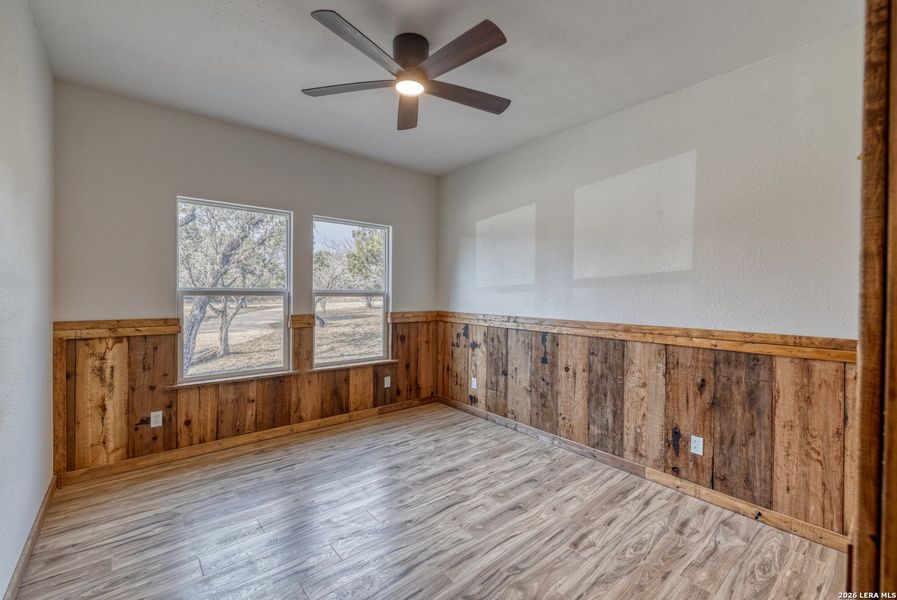 Spacious, unfurnished interior of a new home in , Uvalde (Image 7).