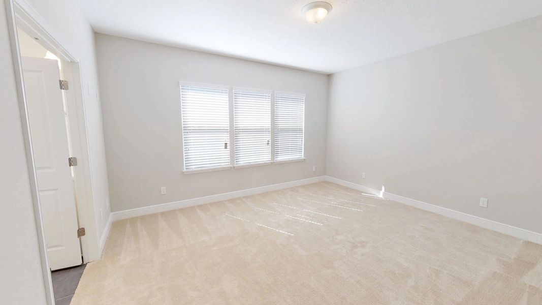 Representative unfurnished interior of a home built from the Essex by Ashton Woods in Northlake Estate, Winter Garden (Image 8). Representative unfurnished interior of a home built from the Essex by Ashton Woods in Northlake Estate, Winter Garden (Image 8).