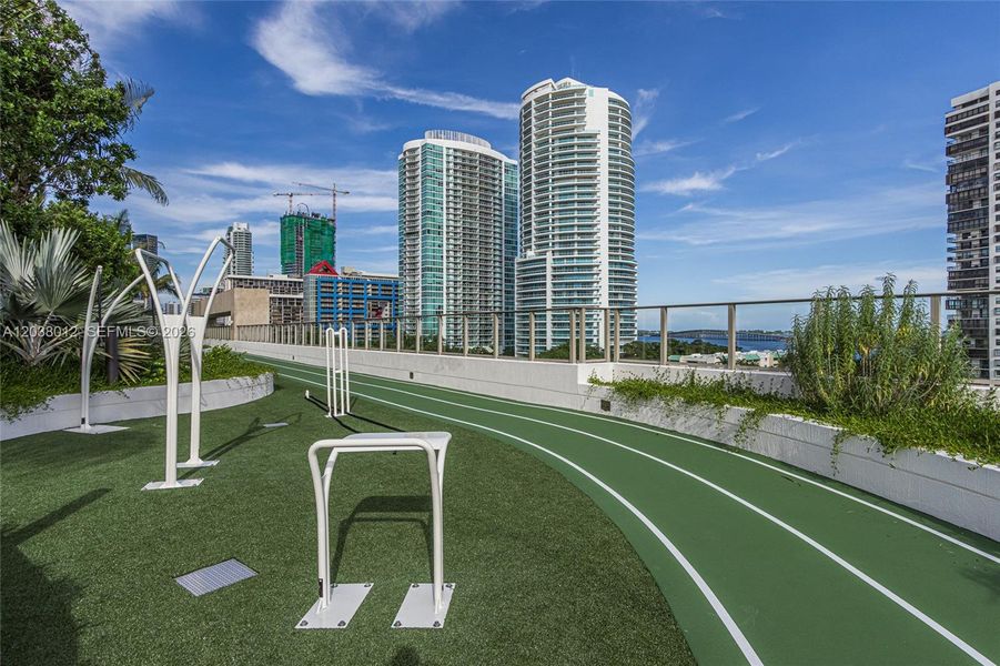 Condo located in Miami, FL showcasing its design and architecture (Image 33). Condo located in Miami, FL showcasing its design and architecture (Image 33).