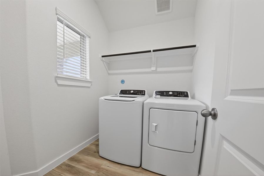 Image 34 of a home in .