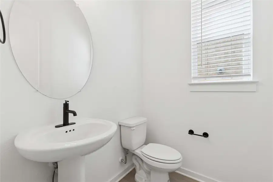 Furnished interior view inside a new home in Estancia West, Manchaca (Image 11). Furnished interior view inside a new home in Estancia West, Manchaca (Image 11).