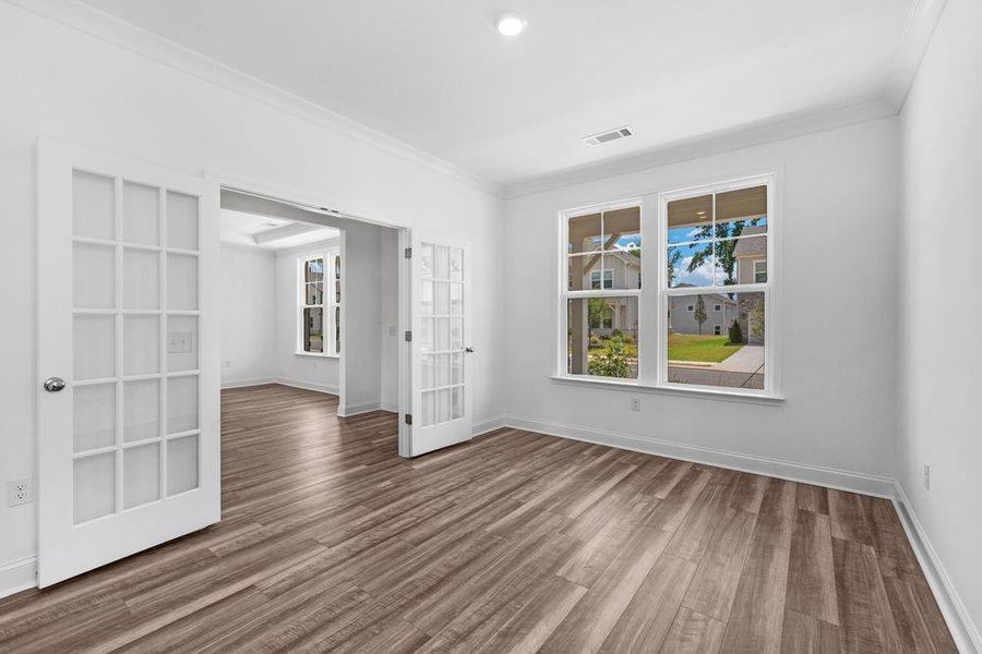 Spacious, unfurnished interior of a new home in Stratford Hills, Ball Ground (Image 12).
