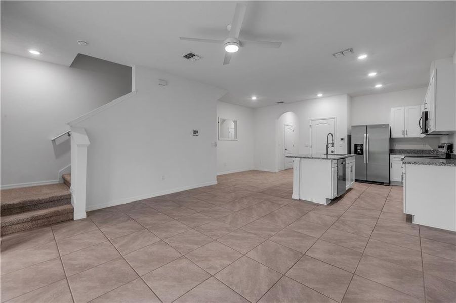 Spacious, unfurnished interior of a new home in , Daytona Beach (Image 18). Spacious, unfurnished interior of a new home in , Daytona Beach (Image 18).