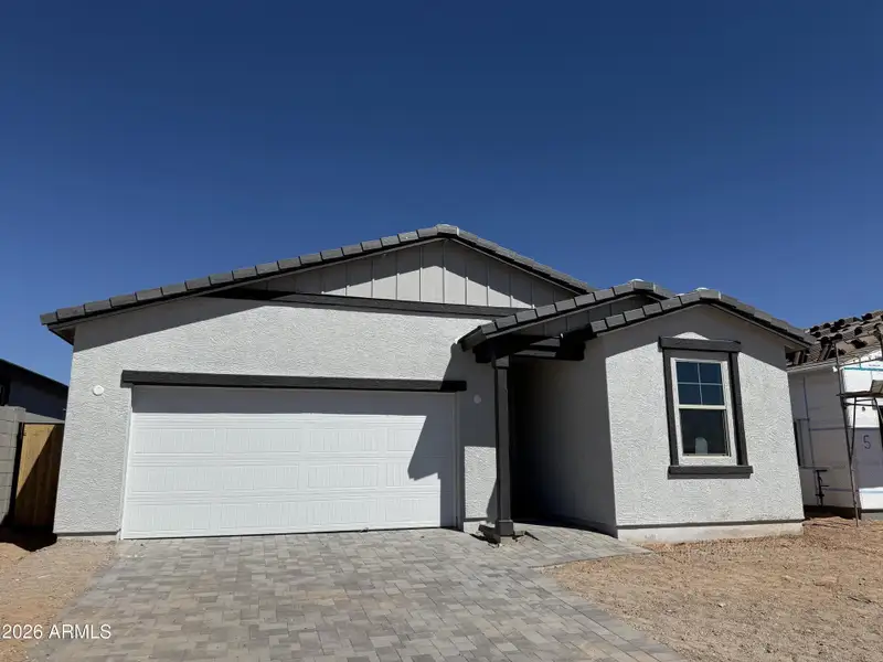 001 Front Exterior 001 Front Exterior