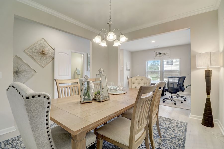 Representative furnished interior of a home built from the Devonshire ll by Great Southern Homes in Lynbrook, Boiling Springs (Image 16).