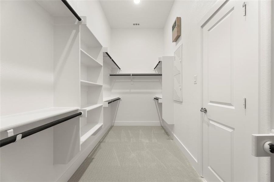 24. 2412 Belmont - Closet 24. 2412 Belmont - Closet