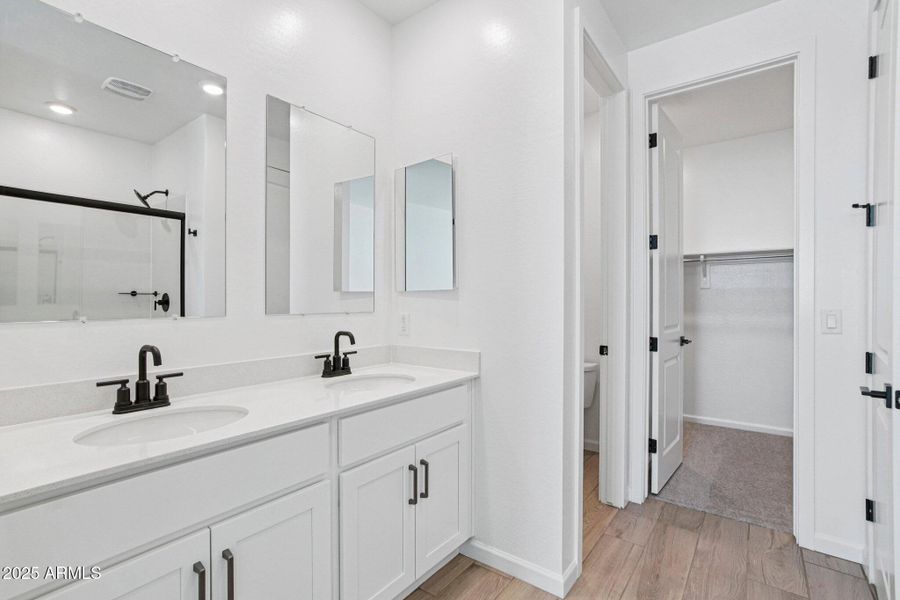 15-web-or-mls-W Bajada Rd-S1810-015