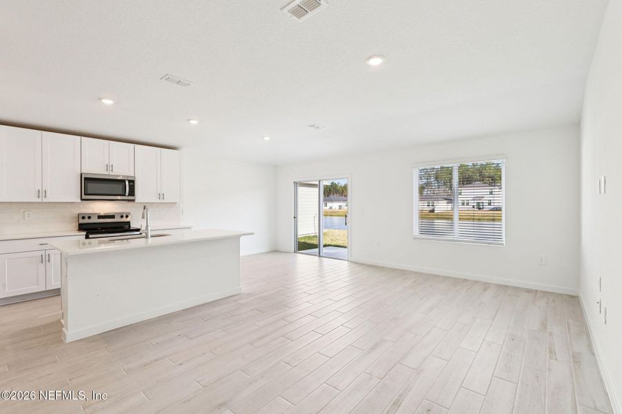 Image 34 of a home in Kings Preserve.