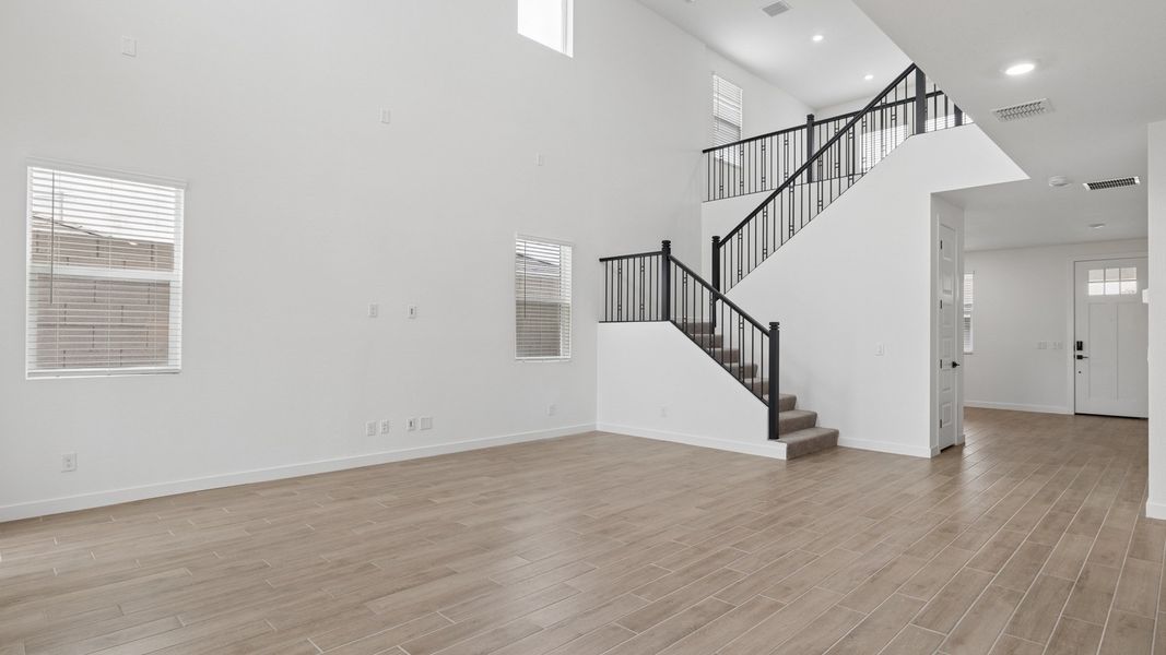 Representative unfurnished interior of a home built from the Phoenician by D.R. Horton in The Ridge at Stone Butte, Phoenix (Image 20).