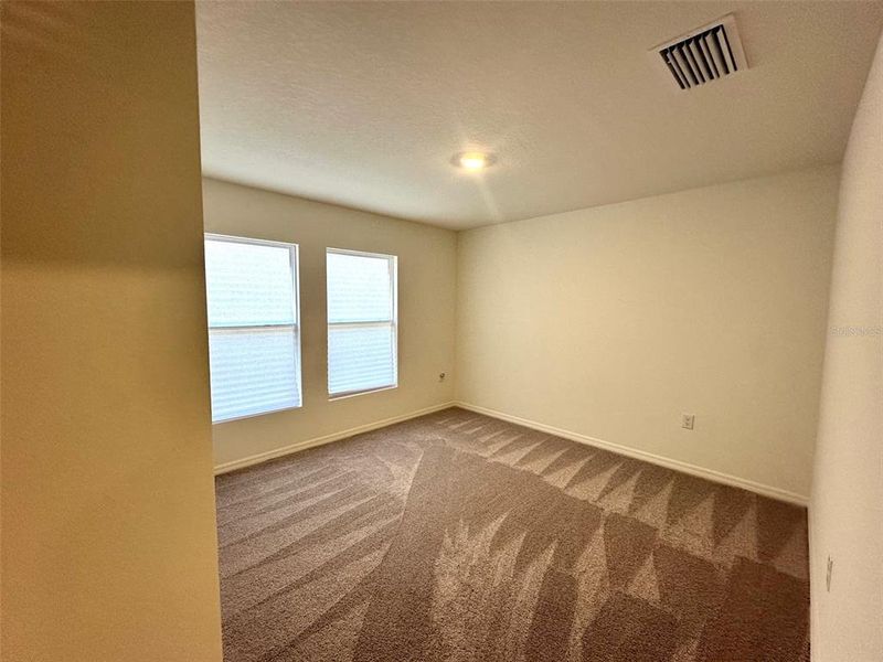 Spacious, unfurnished interior of a new home in , Port Charlotte (Image 21).