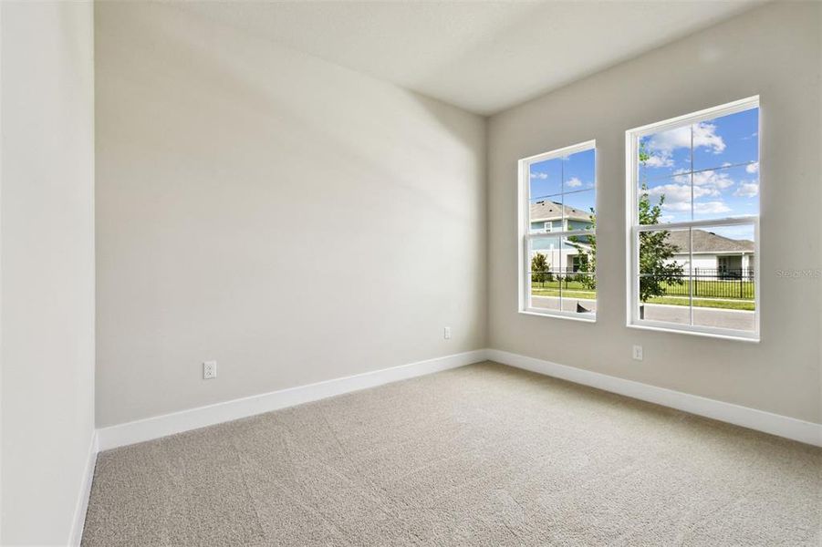 Spacious, unfurnished interior of a new home in Waterset Classic Series, Apollo Beach (Image 19).