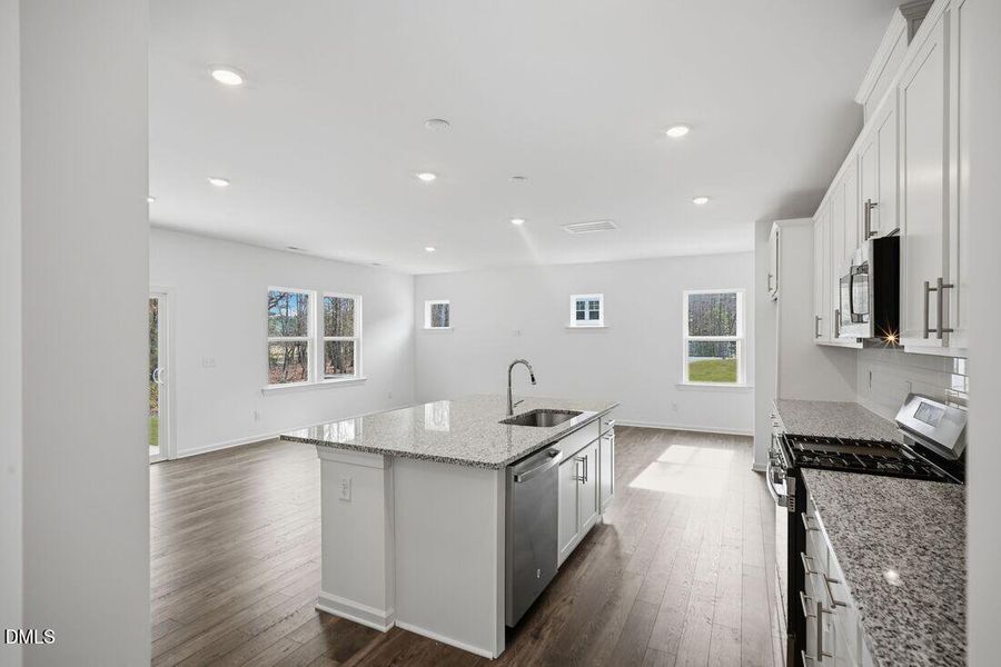 hj-nc-raleigh-eagle-trace-stella-lot-34-