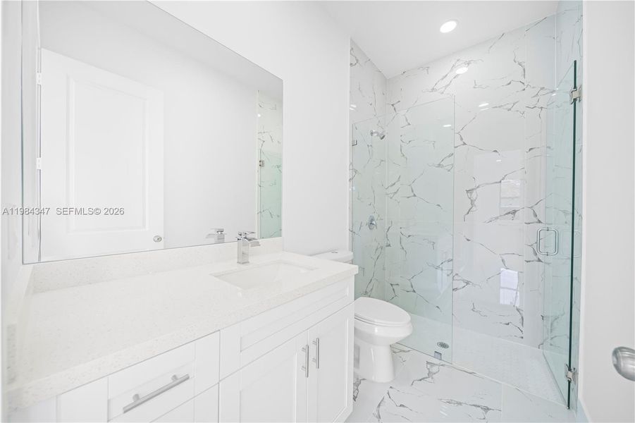 Furnished interior view inside a new home in , Lehigh Acres (Image 6).